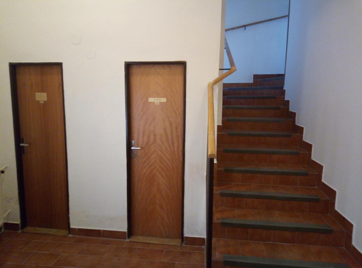 Penzion U Nahonu Mesto Touskov Extérieur photo